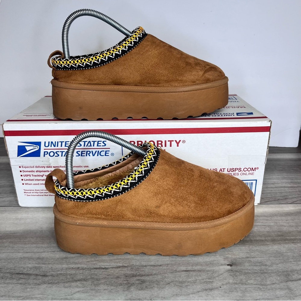 Mudd Stormy Platform‎ Clogs Womens 7 Brown Cute Comfy